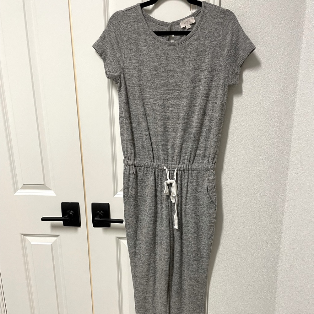 Loft Outlet Women’s Short Sleeve Jumpsuit Gray Marl Size Small with pockets